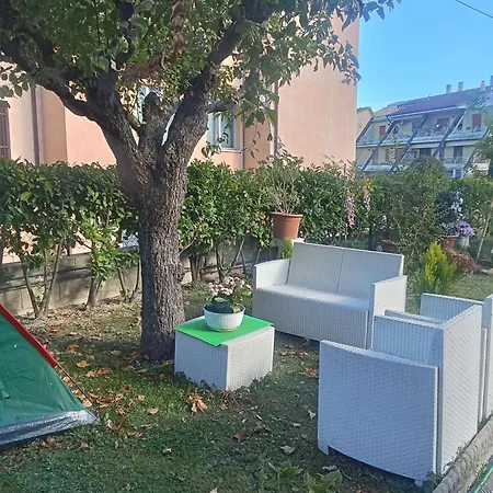 Rosa Гостевой дом *